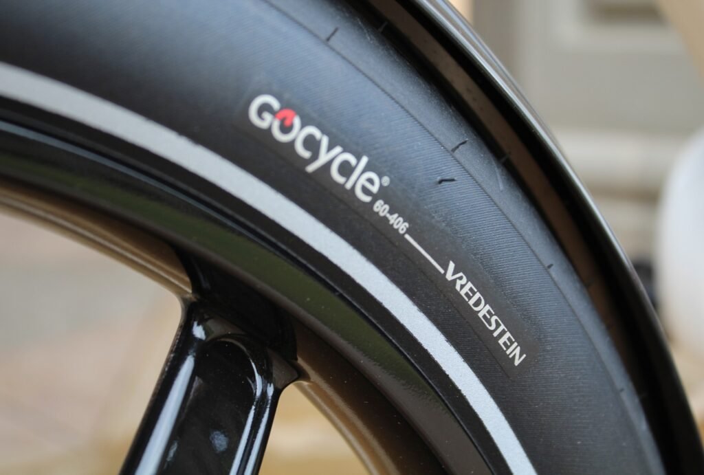 Gocycle g4i tires